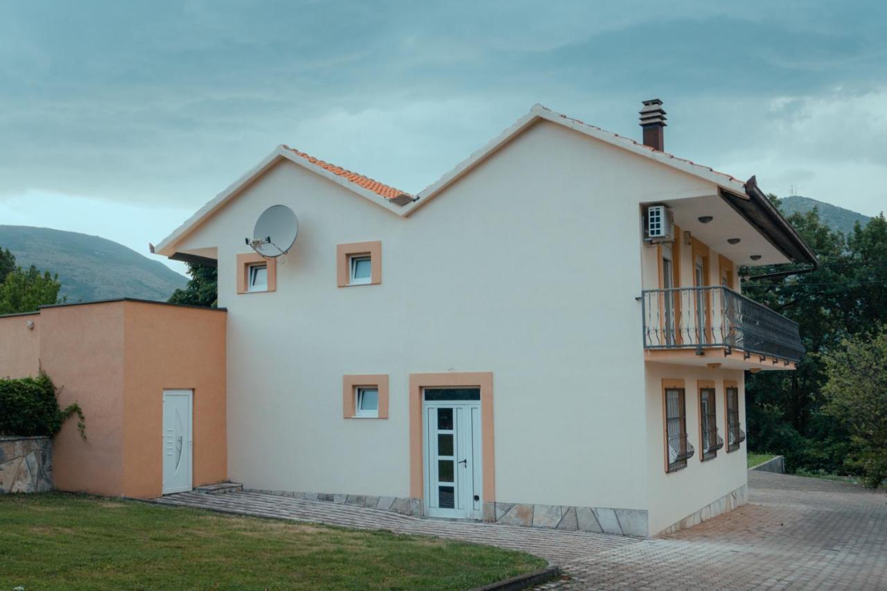 Holiday Home Rozic - Villa With Private Seasonal Heated Pool Mostar Dış mekan fotoğraf