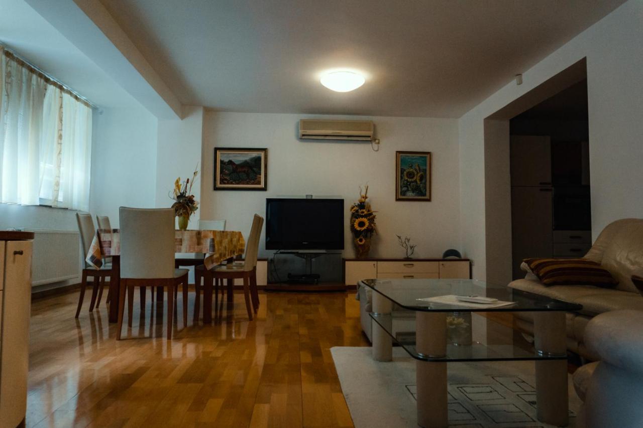 Holiday Home Rozic - Villa With Private Seasonal Heated Pool Mostar Dış mekan fotoğraf