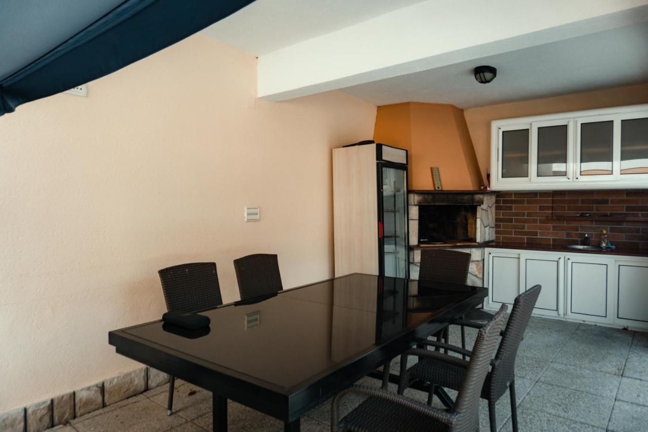 Holiday Home Rozic - Villa With Private Seasonal Heated Pool Mostar Dış mekan fotoğraf