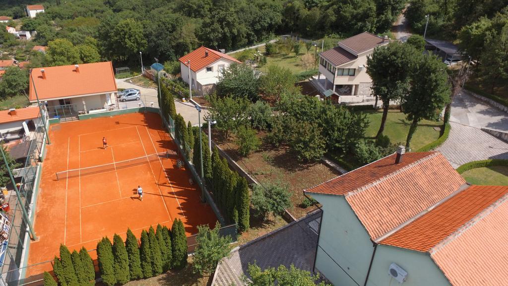 Holiday Home Rozic - Villa With Private Seasonal Heated Pool Mostar Dış mekan fotoğraf
